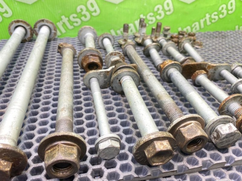 Болты подрамника, 1900 рублей, Калининград