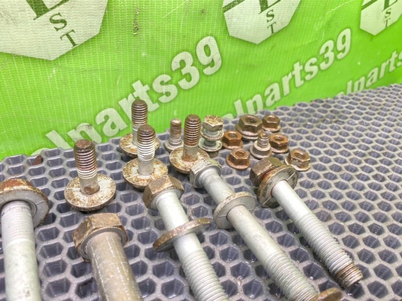 Болты подрамника, 1900 рублей, Калининград