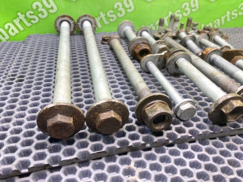 Болты подрамника, 1900 рублей, Калининград