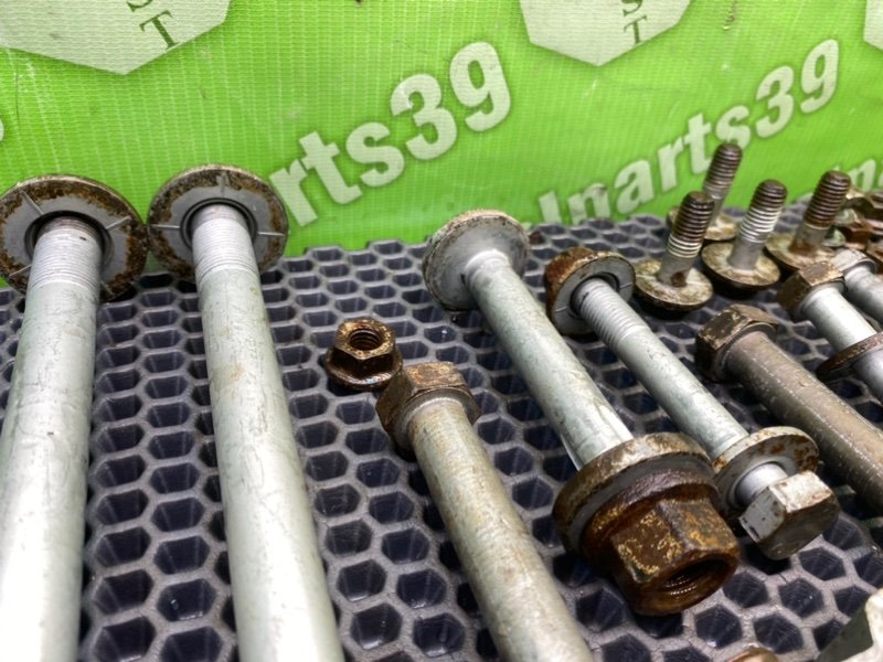 Болты подрамника, 1900 рублей, Калининград