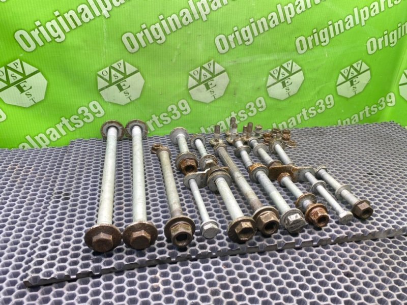 Болты подрамника, 1900 рублей, Калининград