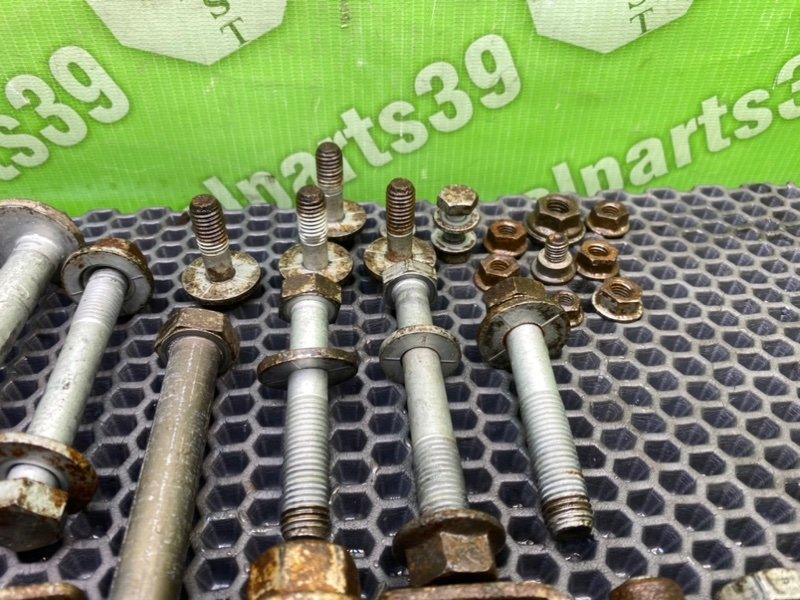 Болты подрамника, 1900 рублей, Калининград