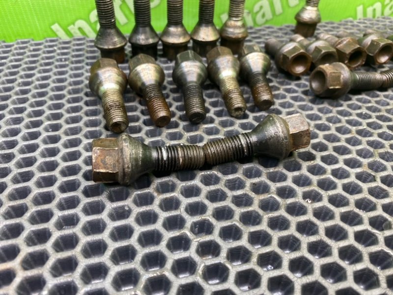 Колесные болты, 2200 рублей, Тверь