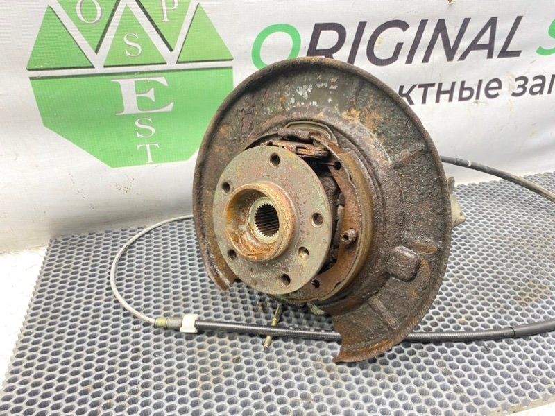 Поворотный кулак, 3400 рублей, Калининград