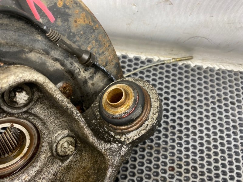 Поворотный кулак, 3400 рублей, Калининград