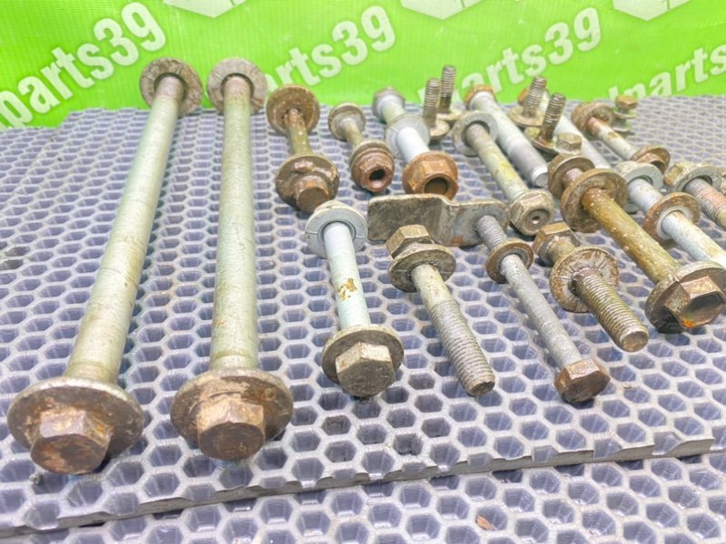 Болты подрамника, 1900 рублей, Калининград