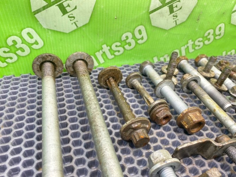 Болты подрамника, 1900 рублей, Калининград