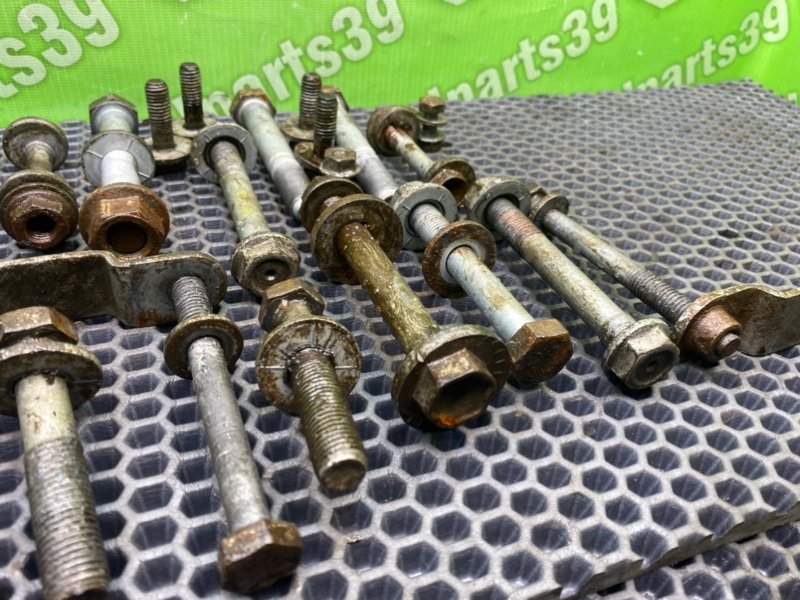 Болты подрамника, 1900 рублей, Калининград