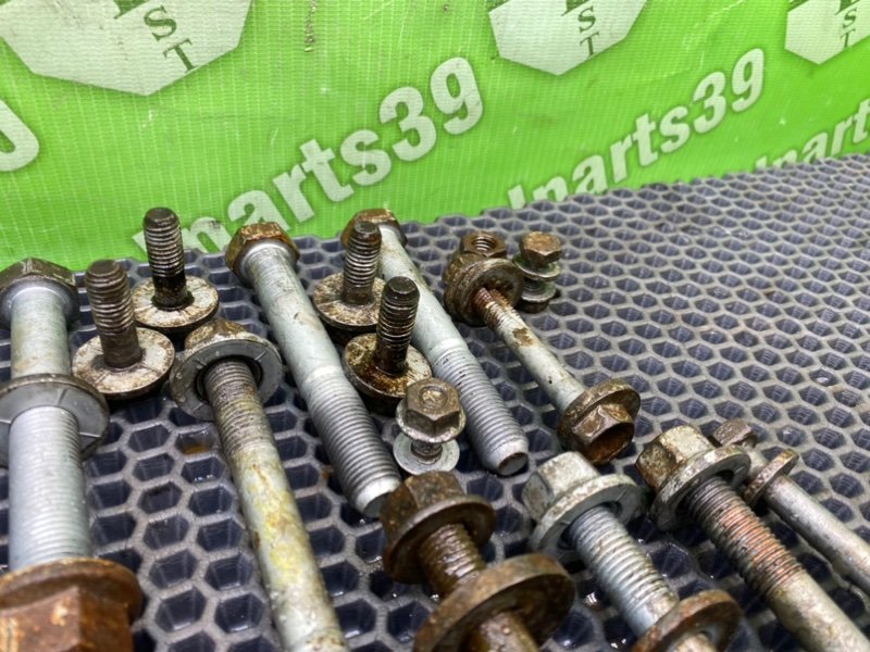 Болты подрамника, 1900 рублей, Калининград