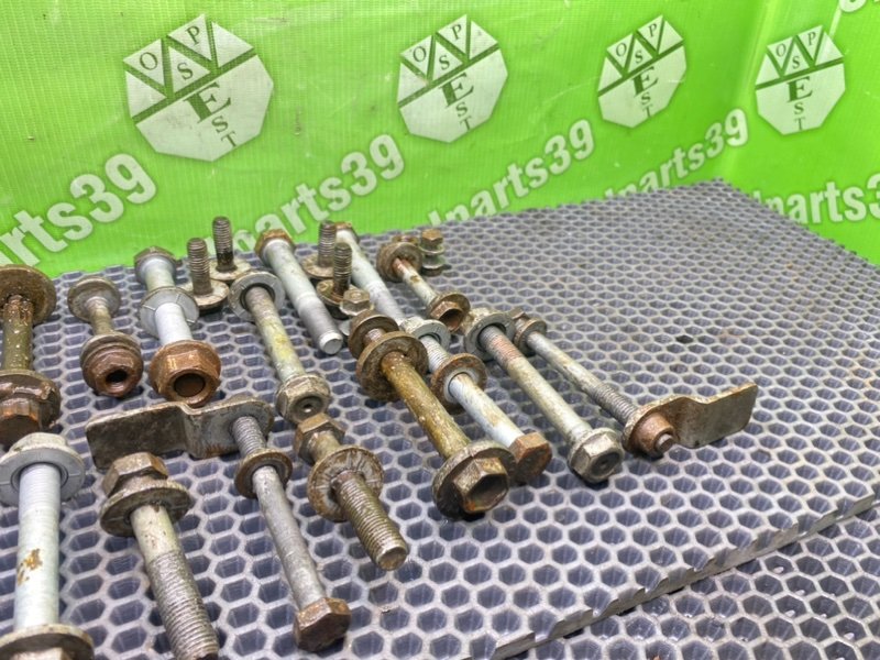 Болты подрамника, 1900 рублей, Калининград