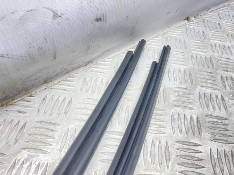 Уплотнители капота, 1000 рублей, Калининград