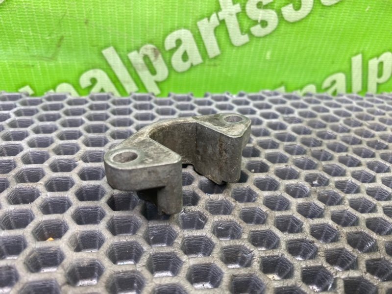 Кронштейн, 800 рублей, Калининград