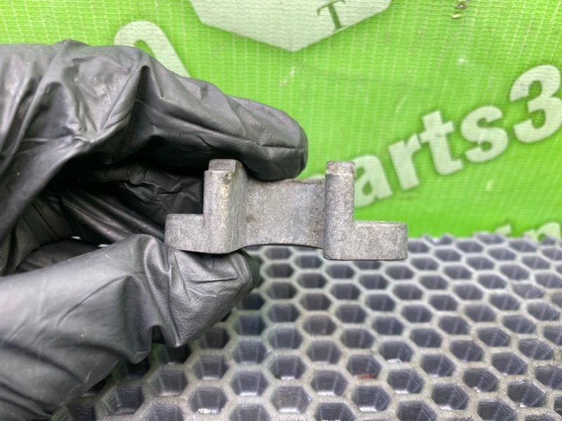 Кронштейн, 800 рублей, Калининград