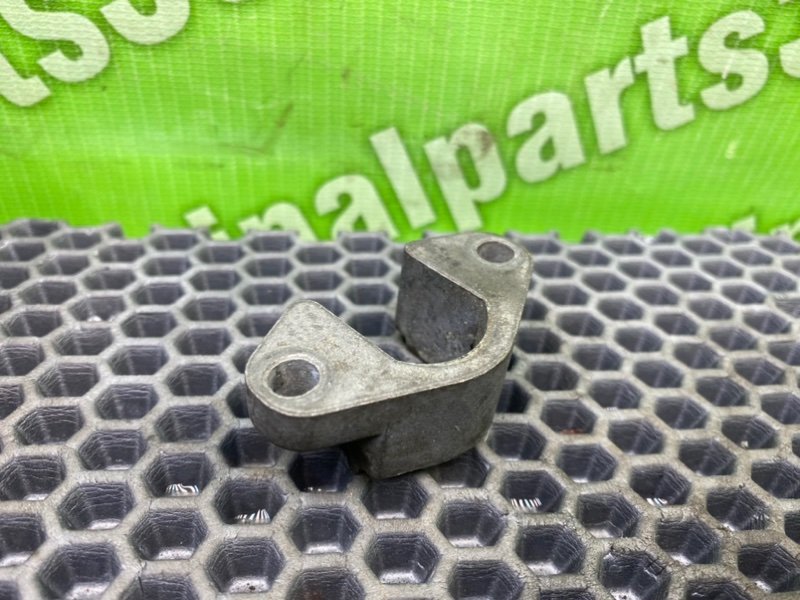 Кронштейн, 800 рублей, Калининград