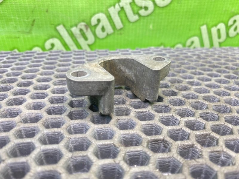 Кронштейн, 800 рублей, Калининград