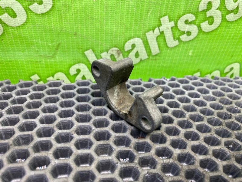 Кронштейн, 800 рублей, Калининград