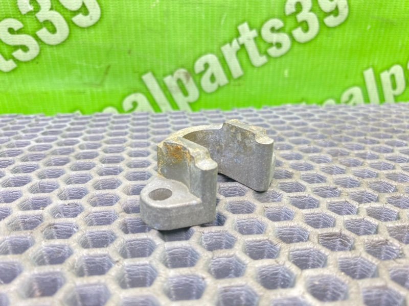 Кронштейн, 800 рублей, Калининград