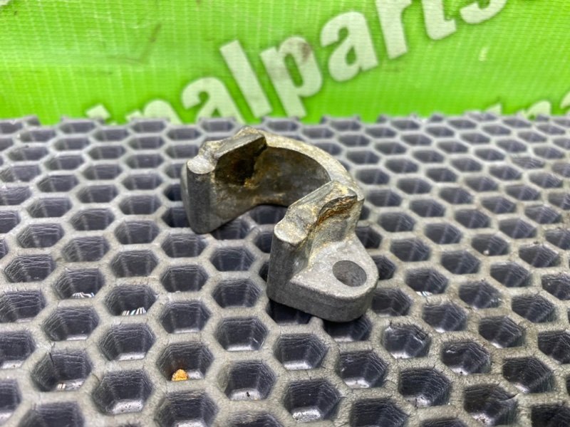 Кронштейн, 800 рублей, Калининград