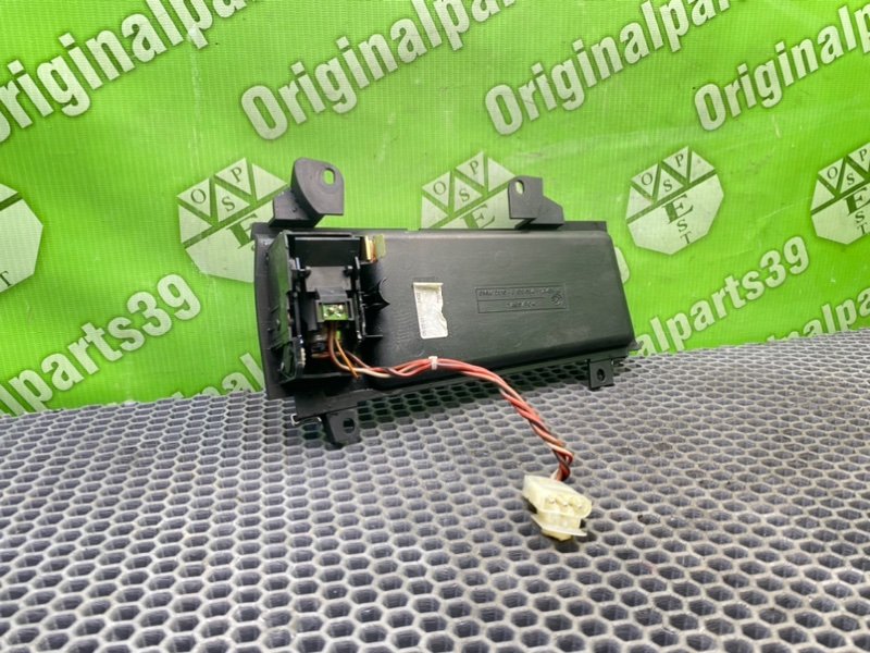 Накладка консоли, 1300 рублей, Калининград