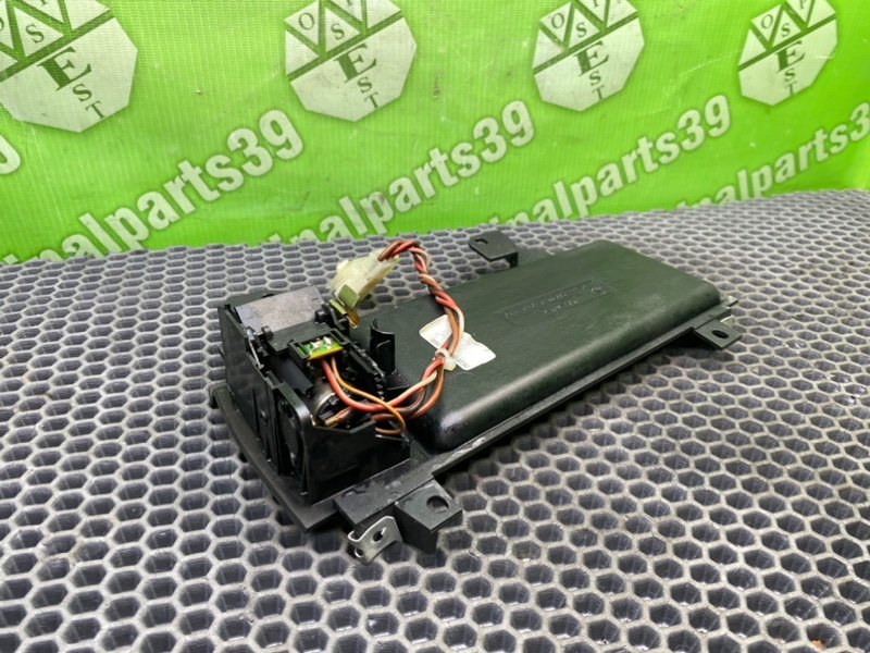 Накладка консоли, 1300 рублей, Калининград