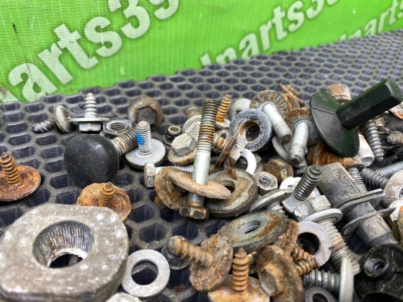 Болты, 1900 рублей, Калининград