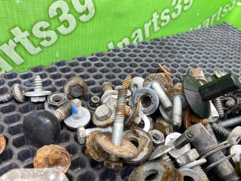 Болты, 1900 рублей, Калининград