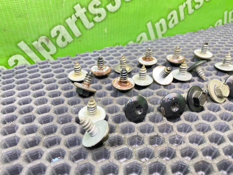 Болты крыла, 1600 рублей, Калининград