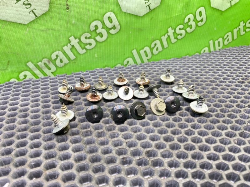 Болты крыла, 1600 рублей, Калининград