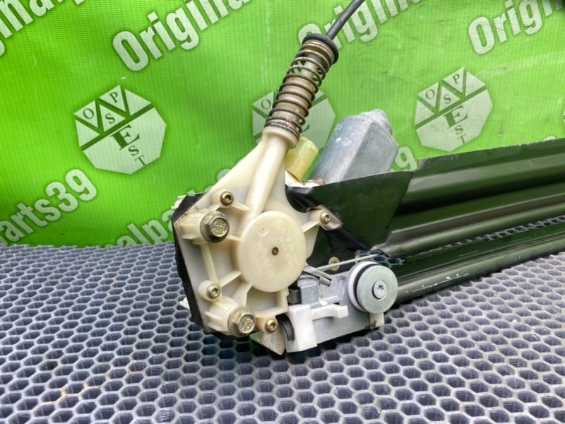 Стеклоподъемник, 2000 рублей, Калининград