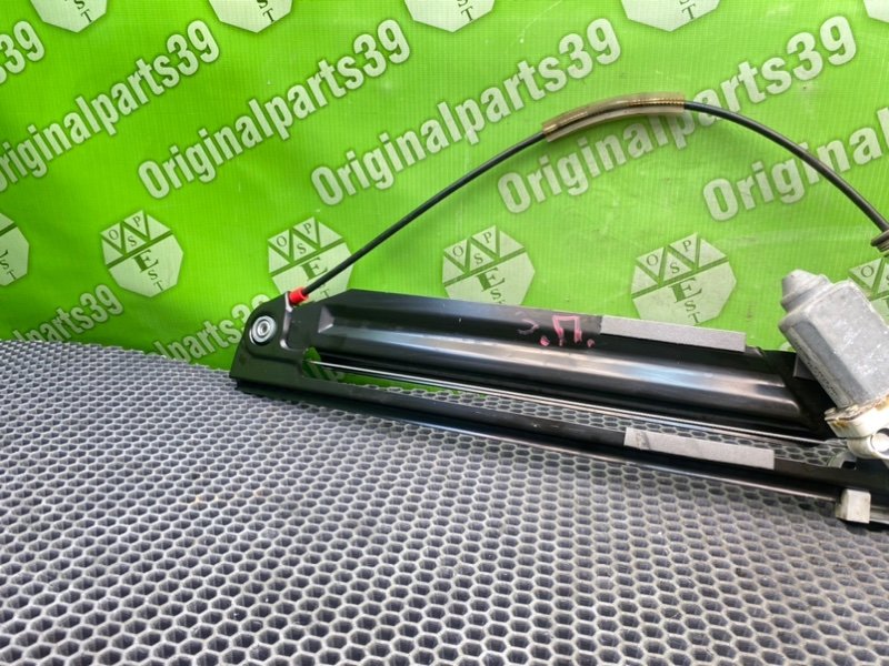 Стеклоподъемник, 2000 рублей, Калининград