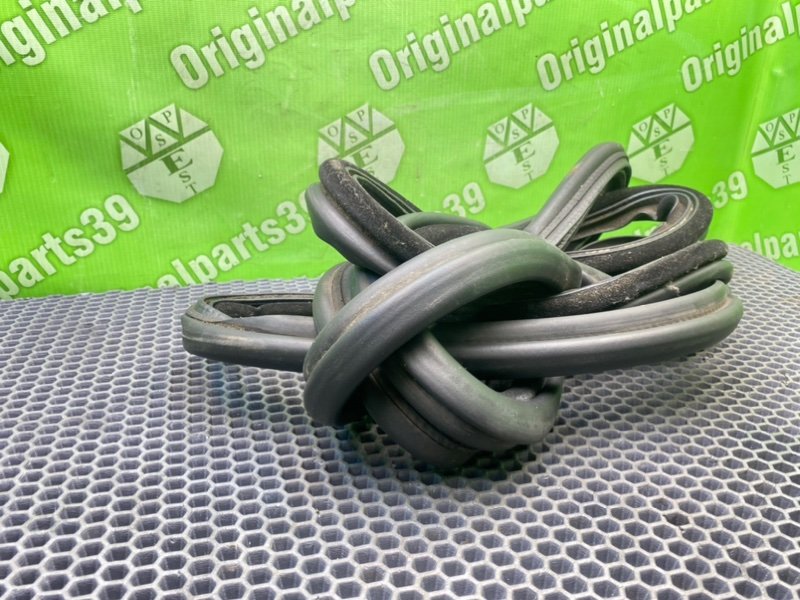 Резинка багажника, 1600 рублей, Калининград