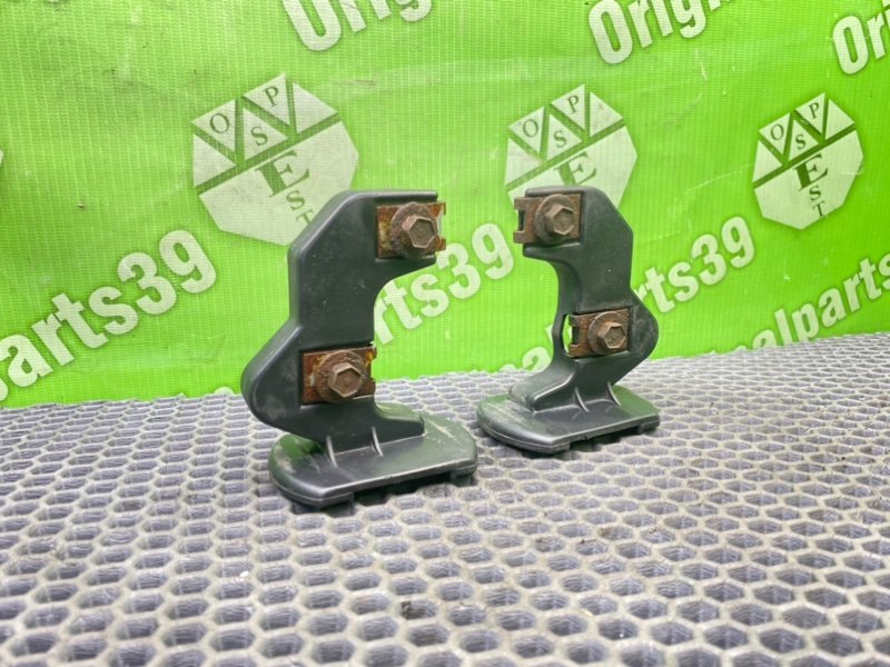 Кронштейны, 900 рублей, Калининград