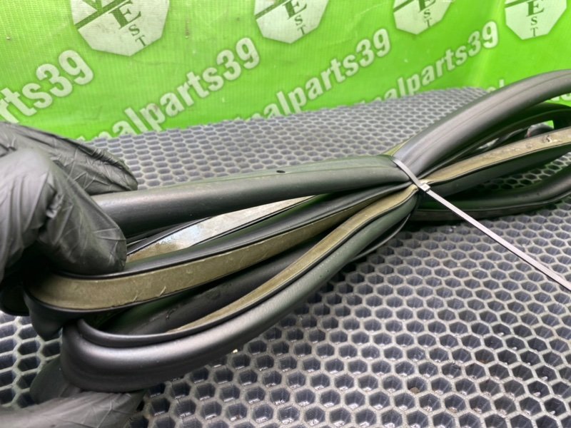 Уплотнитель двери, 1000 рублей, Калининград