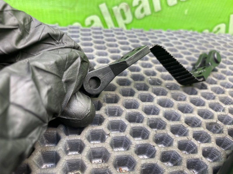 Демпфер бардачка, 1400 рублей, Калининград