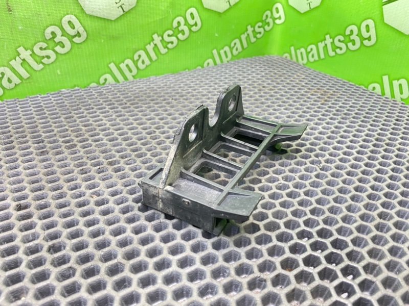 Кронштейны, 800 рублей, Калининград