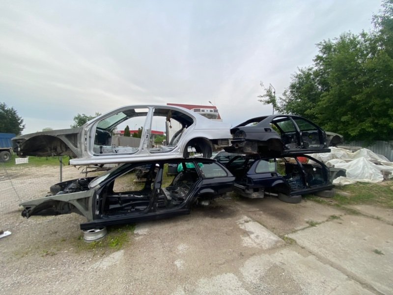 Кузов по частям, 100 рублей, Калининград