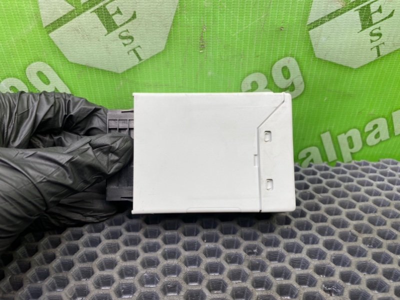 Блок, 1900 рублей, Калининград