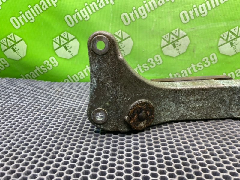 Траверса АКПП, 2900 рублей, Калининград