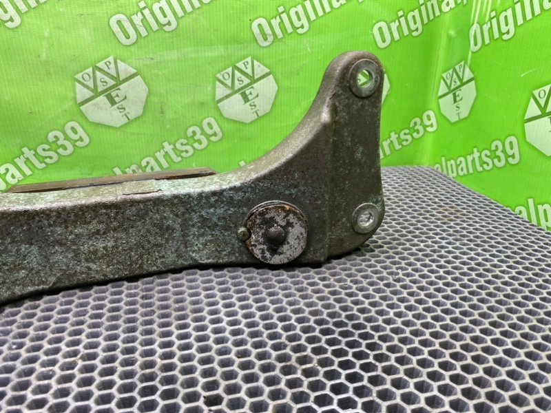 Траверса АКПП, 2900 рублей, Калининград