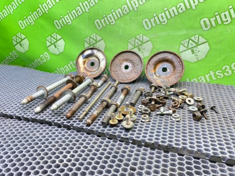 Болты подрамника, 2200 рублей, Калининград