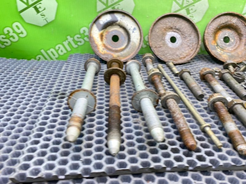 Болты подрамника, 2200 рублей, Калининград