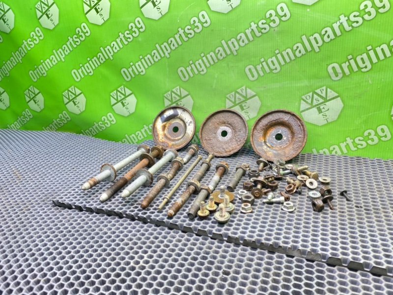 Болты подрамника, 2200 рублей, Калининград