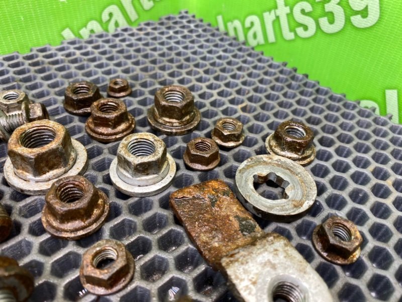 Болты подрамника, 1800 рублей, Калининград