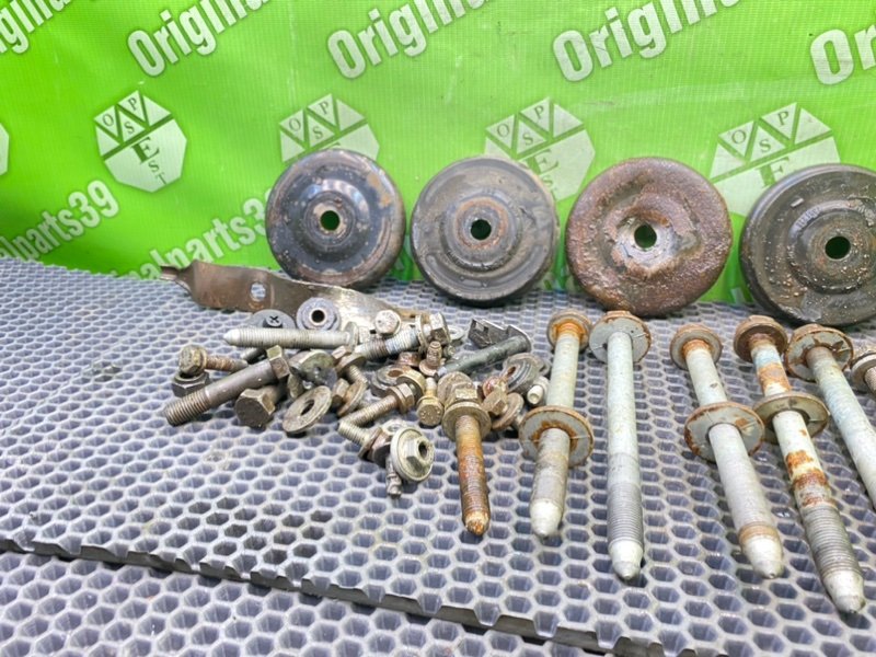 Болты подрамника, 2200 рублей, Калининград