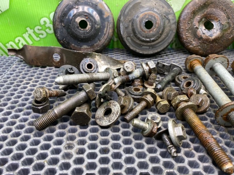 Болты подрамника, 2200 рублей, Калининград