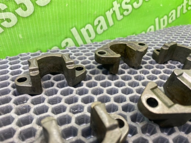 Кронштейны, 2600 рублей, Калининград