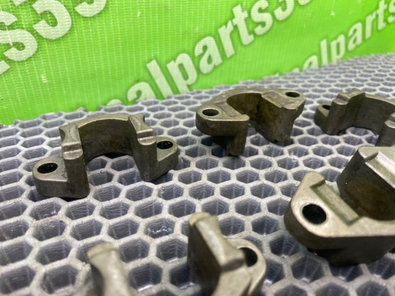 Кронштейны, 2600 рублей, Калининград