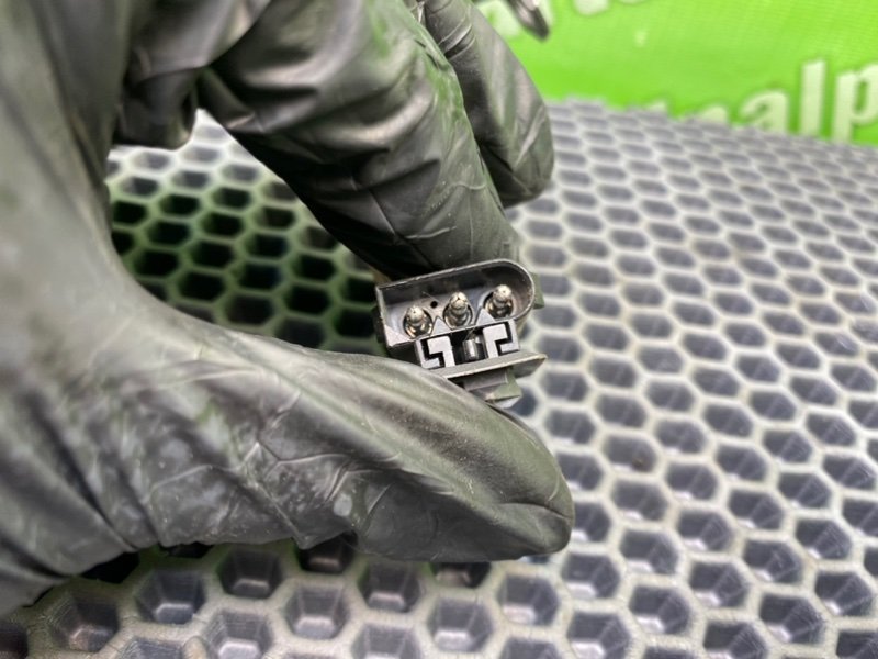 Замок стекла багажника, 1500 рублей, Калининград