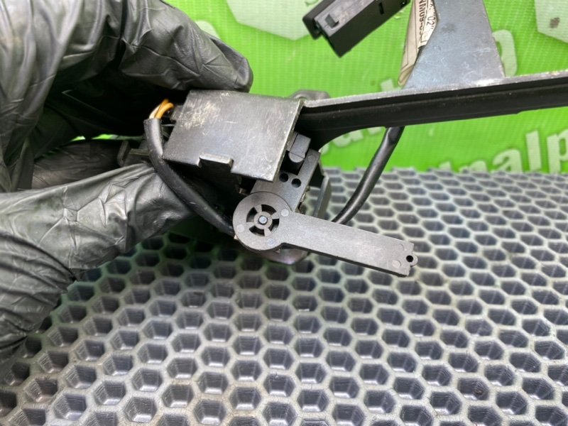 Замок стекла багажника, 1500 рублей, Калининград