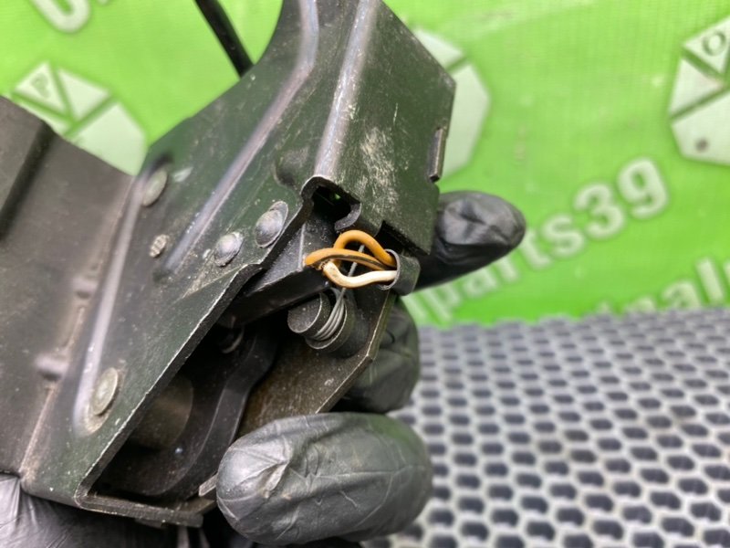 Замок стекла багажника, 1500 рублей, Калининград